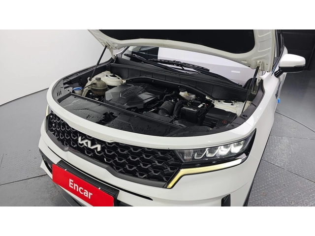 Kia Sorento - автомобили, коли, обяви за нови и употребявани 7