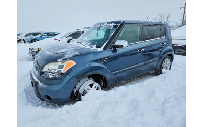 kia-soul-2-0l-4-front-wheel-drive - 0