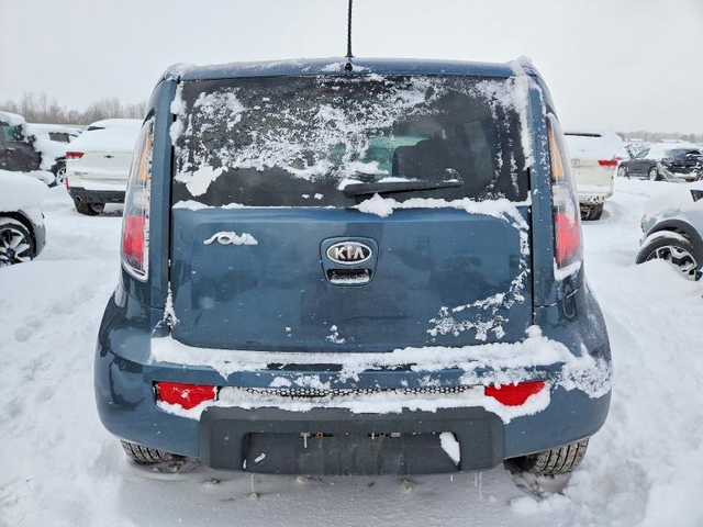 Kia Soul 2.0L 4 Front-wheel Drive - автомобили, коли, обяви за нови и употребявани 5