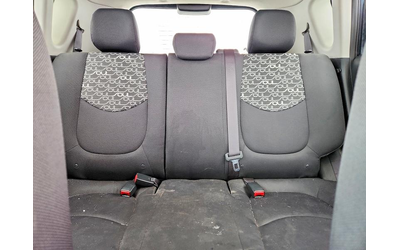 Kia Soul 2.0L 4 Front-wheel Drive - автомобили, коли, обяви за нови и употребявани 9