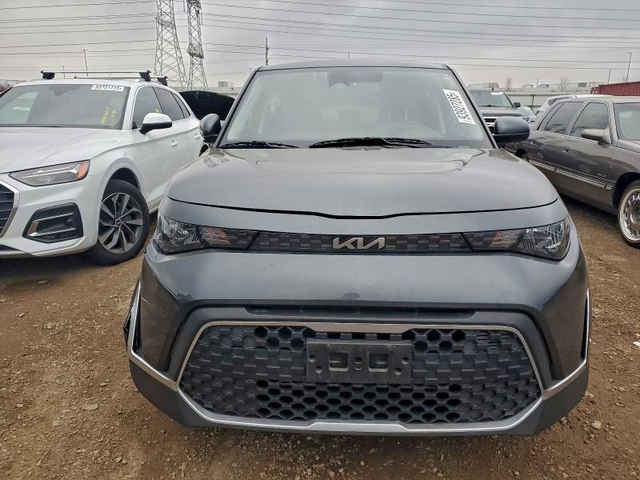 Kia Soul 2.0L 4 Front-wheel Drive - автомобили, коли, обяви за нови и употребявани 5