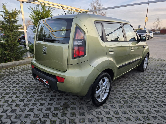 Kia Soul 1.6i-105кс= КЛИМАТИК= 175.000км - автомобили, коли, обяви за нови и употребявани 2
