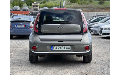 Kia Soul 2 комплекта гуми с джанти Всичко платено - автомобили, коли, обяви за нови и употребявани 6