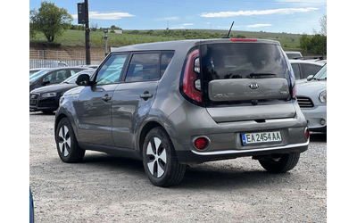 Kia Soul 2 комплекта гуми с джанти Всичко платено - автомобили, коли, обяви за нови и употребявани 7