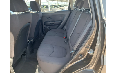 Kia Soul 1, 6 i + gaz - автомобили, коли, обяви за нови и употребявани 11