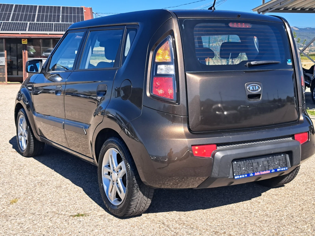 Kia Soul 1, 6 i + gaz - автомобили, коли, обяви за нови и употребявани 6