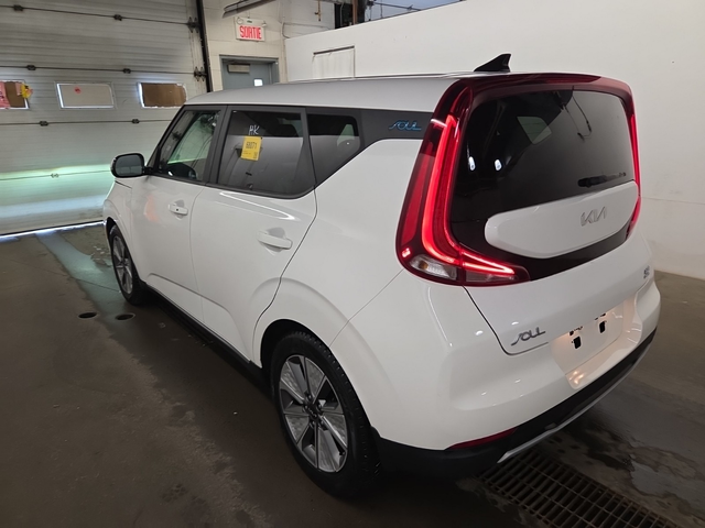 Kia SOUL EV N/A Front Wheel Drive - автомобили, коли, обяви за нови и употребявани 3