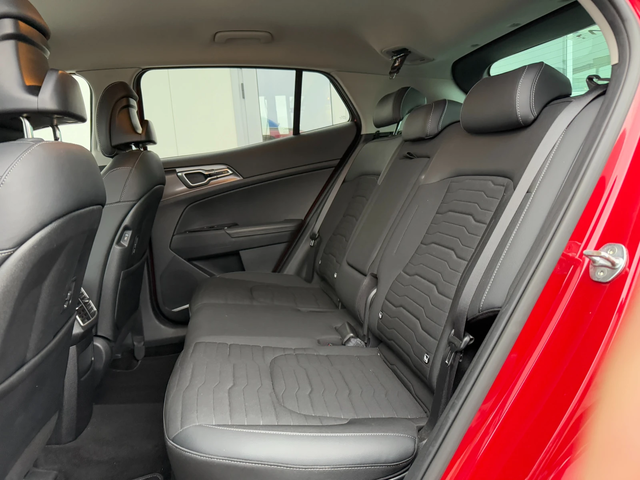 Kia Sportage Реален пробег - автомобили, коли, обяви за нови и употребявани 12