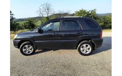 Kia Sportage, 2009 г., 196000 км, 141 к.с. - автомобили, коли, обяви за нови и употребявани 8