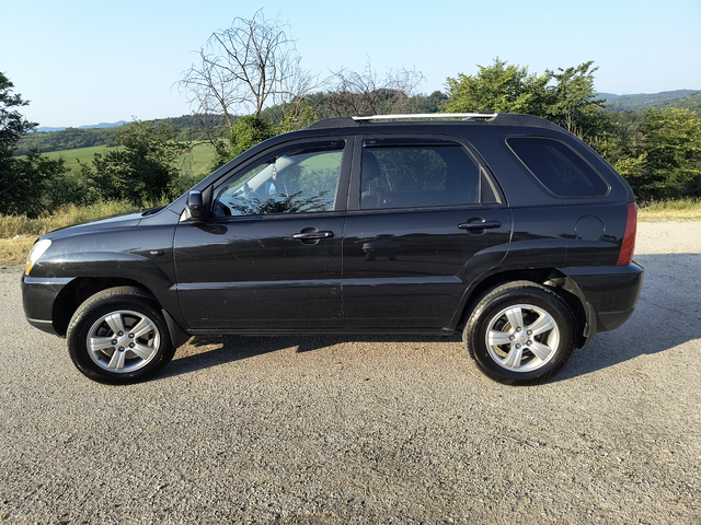 Kia Sportage, 2009 г., 196000 км, 141 к.с. - автомобили, коли, обяви за нови и употребявани 8