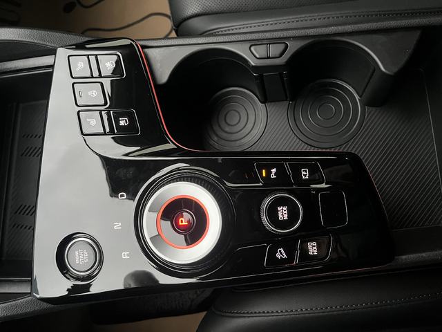 KIA Sportage - автомобили, коли, обяви за нови и употребявани 13