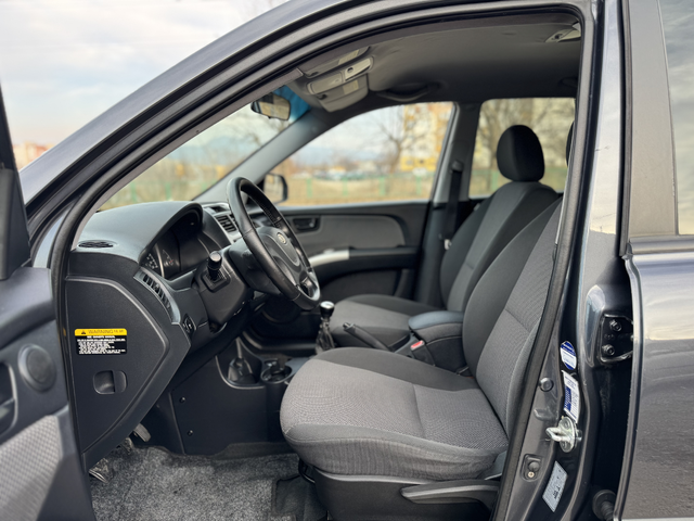 Kia Sportage 2.0CRDI Face Lift NAVI - автомобили, коли, обяви за нови и употребявани 11