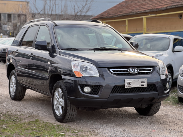 Kia Sportage 2.0CRDI Face Lift NAVI - автомобили, коли, обяви за нови и употребявани 2