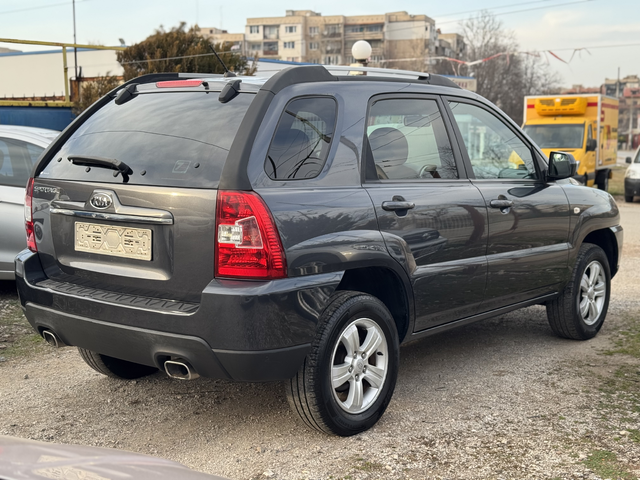 Kia Sportage 2.0CRDI Face Lift NAVI - автомобили, коли, обяви за нови и употребявани 4