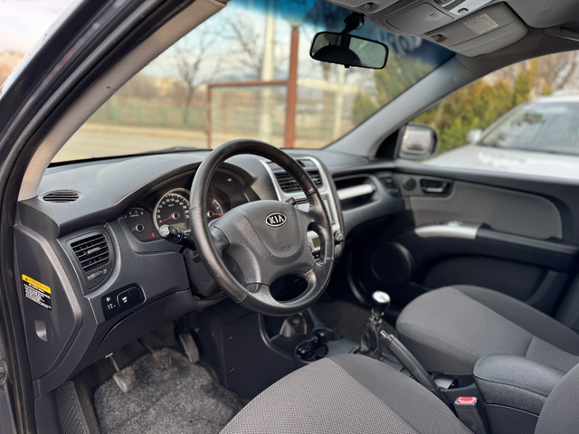 Kia Sportage 2.0CRDI Face Lift NAVI - автомобили, коли, обяви за нови и употребявани 6