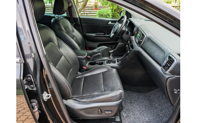 Kia Sportage 2.0CRDI-КОЖА-НАВИГАЦИЯ-КАМЕРА - автомобили, коли, обяви за нови и употребявани 8
