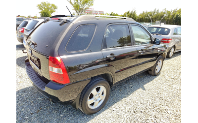 kia-sportage-2-0i - 3