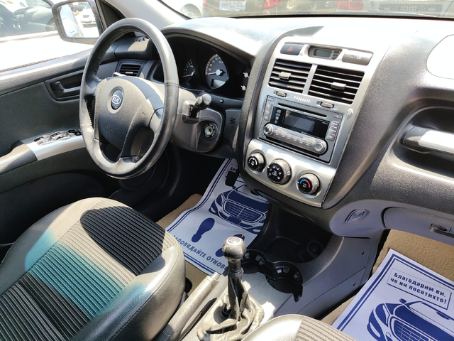 Kia Sportage 2.0iㅤ ㅤ ㅤ ㅤ - автомобили, коли, обяви за нови и употребявани 8
