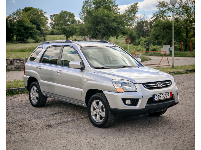 Kia Sportage 2.0i 4x4 LPG BRC - автомобили, коли, обяви за нови и употребявани 2