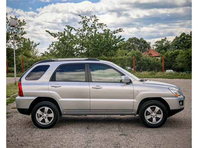 Kia Sportage 2.0i 4x4 LPG BRC - автомобили, коли, обяви за нови и употребявани 3