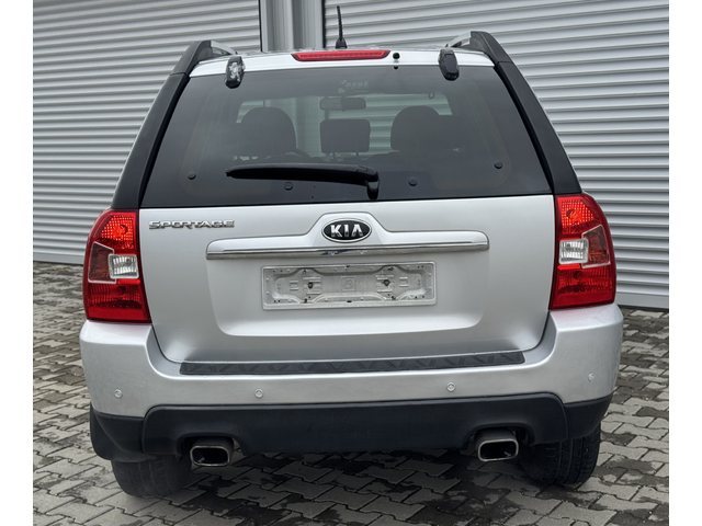 Kia Sportage 2,0i GPL,141ps,климатрон.,esp,ел.пак.,борд.,мулти - автомобили, коли, обяви за нови и употребявани 6