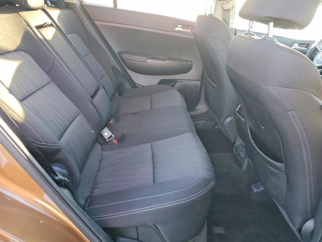 Kia Sportage 2.4L 4 ALL WHEEL DRIVE - автомобили, коли, обяви за нови и употребявани 11