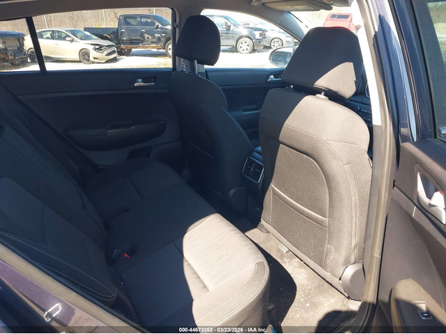 Kia Sportage 2.4L I-4 DI, DOHC, VVT, 181HP All Wheel Drive - автомобили, коли, обяви за нови и употребявани 7