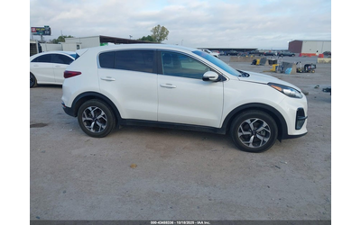 Kia Sportage 2.4L I-4 DI, DOHC, VVT, 181HP Front Wheel Drive - автомобили, коли, обяви за нови и употребявани 13