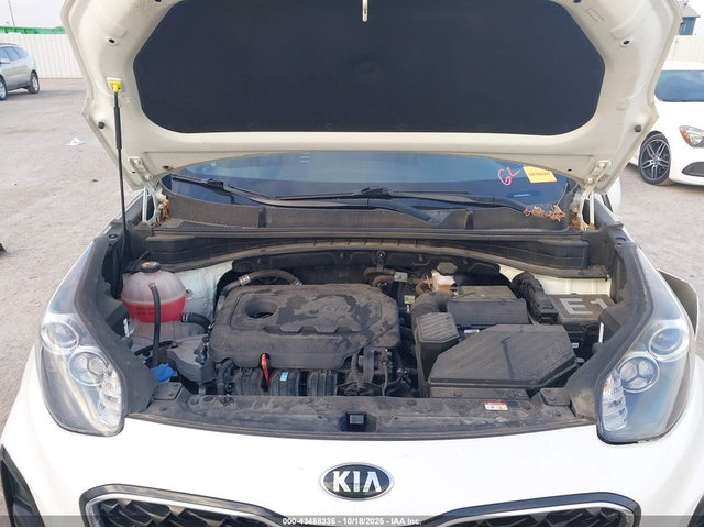 Kia Sportage 2.4L I-4 DI, DOHC, VVT, 181HP Front Wheel Drive - автомобили, коли, обяви за нови и употребявани 9