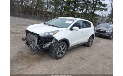 kia-sportage-2-4l-i-4-di-dohc-vvt-181hp-front-wheel-drive - 1