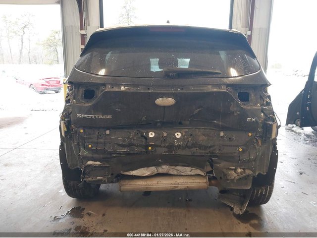 Kia Sportage 2.4L I-4 DI, DOHC, VVT, 181HP Front Wheel Drive - автомобили, коли, обяви за нови и употребявани 15