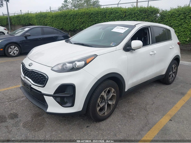 Kia Sportage 2.4L I-4 DI, DOHC, VVT, 181HP Front Wheel Drive - автомобили, коли, обяви за нови и употребявани 1