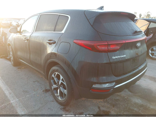 Kia Sportage 2.4L I-4 DI, DOHC, VVT, 181HP Front Wheel Drive - автомобили, коли, обяви за нови и употребявани 2