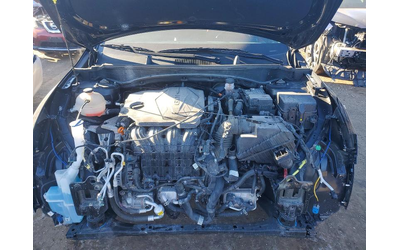 Kia Sportage 2.5L 4 Front-wheel Drive - автомобили, коли, обяви за нови и употребявани 11