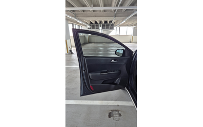 KIA Sportage - автомобили, коли, обяви за нови и употребявани 10