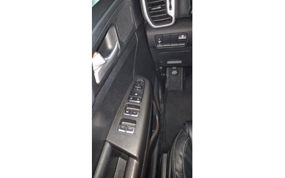 KIA Sportage - автомобили, коли, обяви за нови и употребявани 22