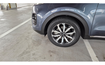 KIA Sportage - автомобили, коли, обяви за нови и употребявани 8