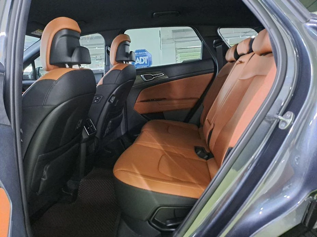 Kia Sportage 2.0 LPG NOBLESSE * НАЙ-ДОБРА ЦЕНА В БЪЛГАРИЯ* - автомобили, коли, обяви за нови и употребявани 9