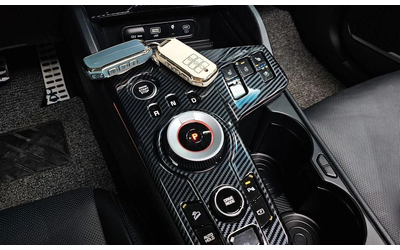 Kia Sportage - автомобили, коли, обяви за нови и употребявани 8