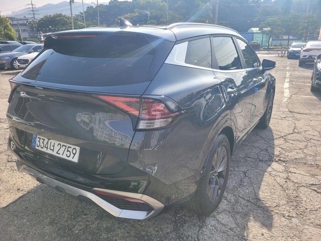 Kia Sportage - автомобили, коли, обяви за нови и употребявани 1