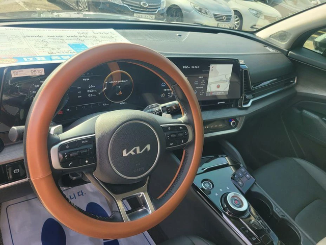 Kia Sportage - автомобили, коли, обяви за нови и употребявани 9