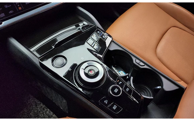 Kia Sportage LPG 2.0 2WD * НАЙ-ДОБРА ЦЕНА В БЪЛГАРИЯ* - автомобили, коли, обяви за нови и употребявани 8