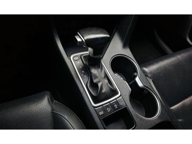 Kia Sportage - автомобили, коли, обяви за нови и употребявани 8