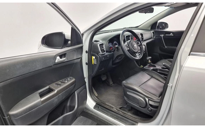 Kia Sportage - автомобили, коли, обяви за нови и употребявани 10