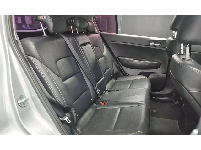 Kia Sportage - автомобили, коли, обяви за нови и употребявани 11