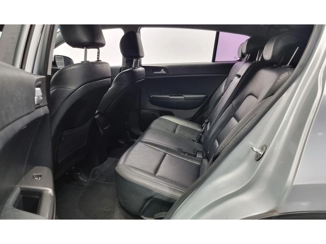 Kia Sportage - автомобили, коли, обяви за нови и употребявани 12