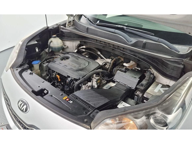 Kia Sportage - автомобили, коли, обяви за нови и употребявани 5