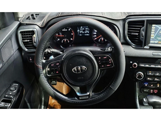 Kia Sportage Diesel 2WD Noblesse  * НАЙ-ДОБРА ЦЕНА В БЪЛГАРИЯ* - автомобили, коли, обяви за нови и употребявани 14