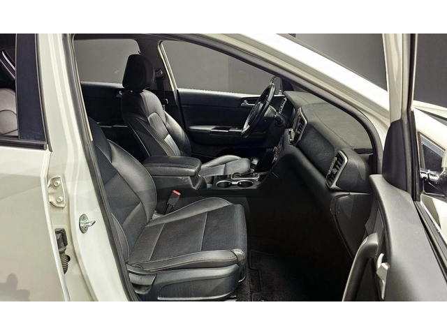 Kia Sportage Diesel 2WD Noblesse  * НАЙ-ДОБРА ЦЕНА В БЪЛГАРИЯ* - автомобили, коли, обяви за нови и употребявани 10