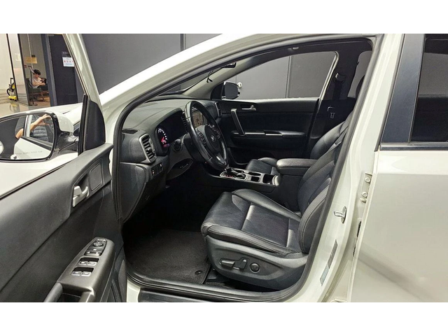 Kia Sportage Diesel 2WD Noblesse  * НАЙ-ДОБРА ЦЕНА В БЪЛГАРИЯ* - автомобили, коли, обяви за нови и употребявани 9